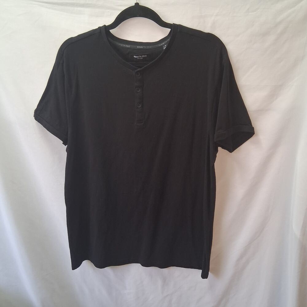 Kenneth Cole New York Men's Short Sleeves T-Shirt 3 Buttons Cotton Spandez-L